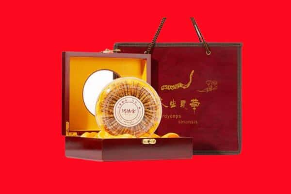 收购资讯:梓潼县回收冬虫夏草是按克吗